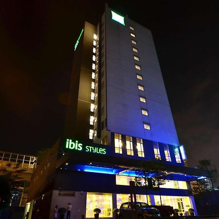 Отель Ibis Styles Kuala Lumpur Sri Damansara Петалинг-Джая Экстерьер фото