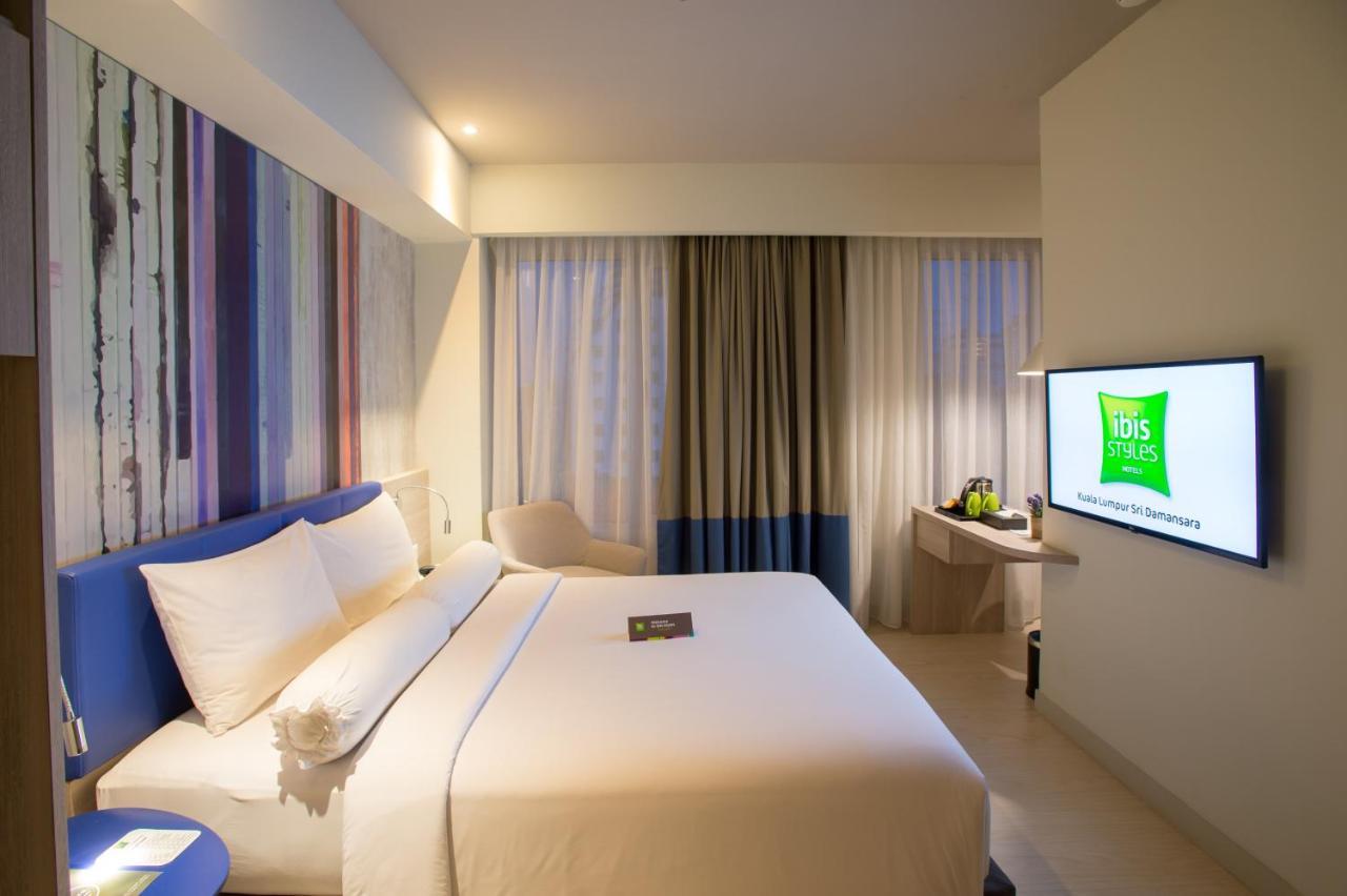 Отель Ibis Styles Kuala Lumpur Sri Damansara Петалинг-Джая Экстерьер фото