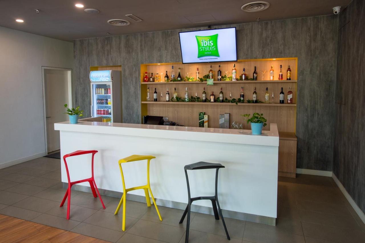 Отель Ibis Styles Kuala Lumpur Sri Damansara Петалинг-Джая Экстерьер фото
